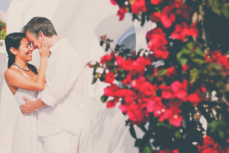 Honeymoon Photo shoot in Santrini.