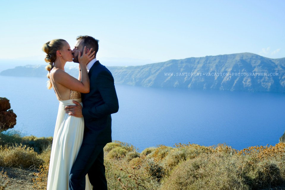 Santorini wedding at Imerovigli