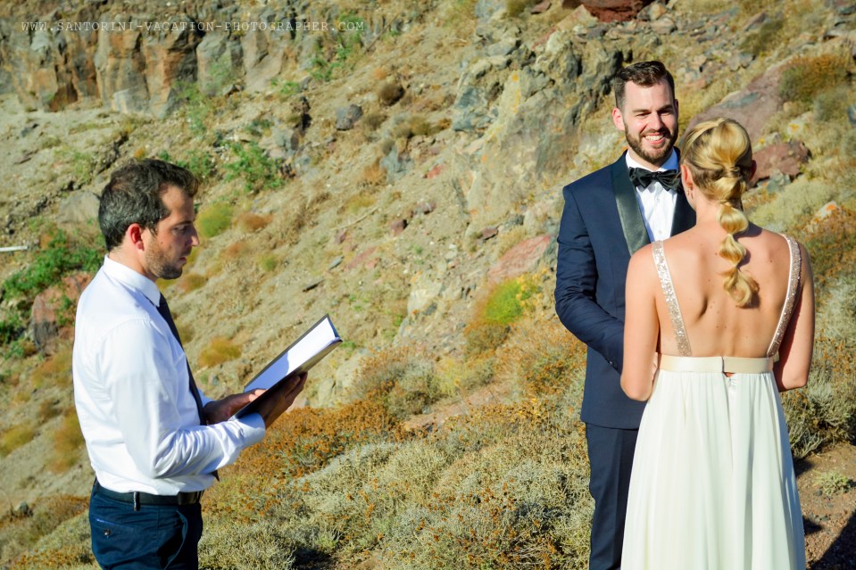Santorini wedding at Imerovigli