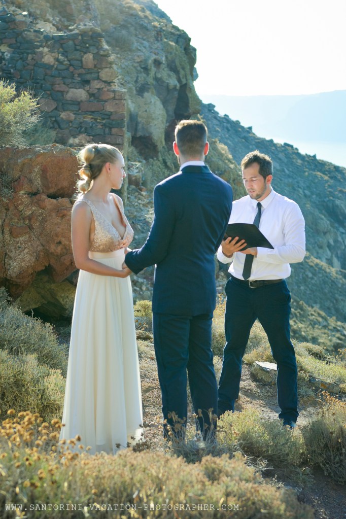 Santorini wedding at Imerovigli