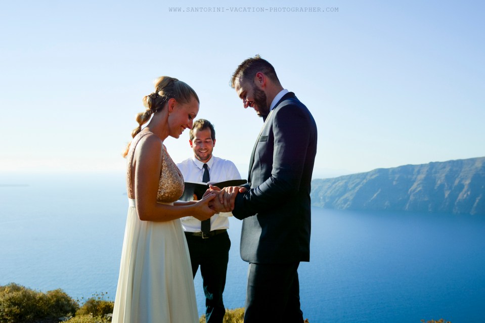 Santorini wedding at Imerovigli