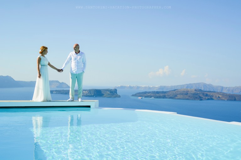 Santorini_based_portrait_photographer_wedding_shoot_001