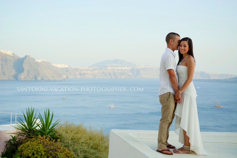 photo-session-Santorini-romantic-getaway-Greece