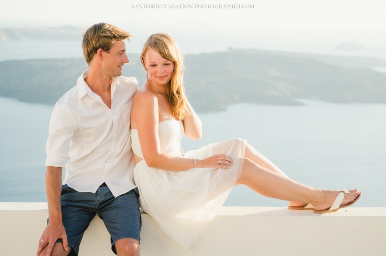 santorini-island-photo-session-romantic-location-sunset-story-004-2