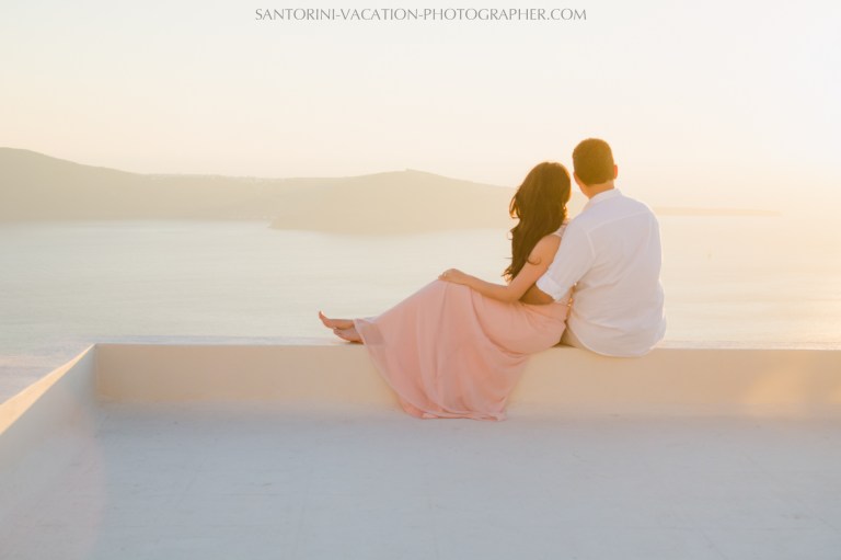 Sunset-photo-shoot-Santorini-photographer-destination-002-