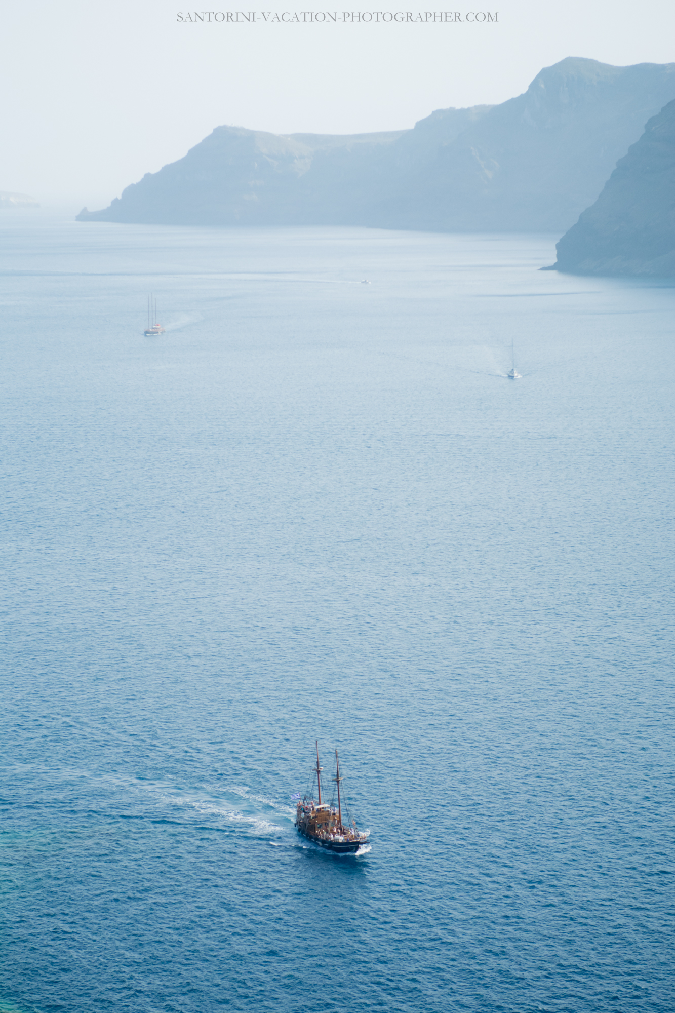 VISIT THERASIA SANTORINI GREECE ANNA SULTE-2