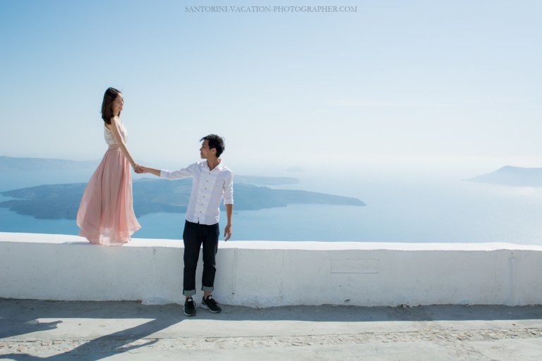 Santorini-photo-shoot-romantic-love-story-009