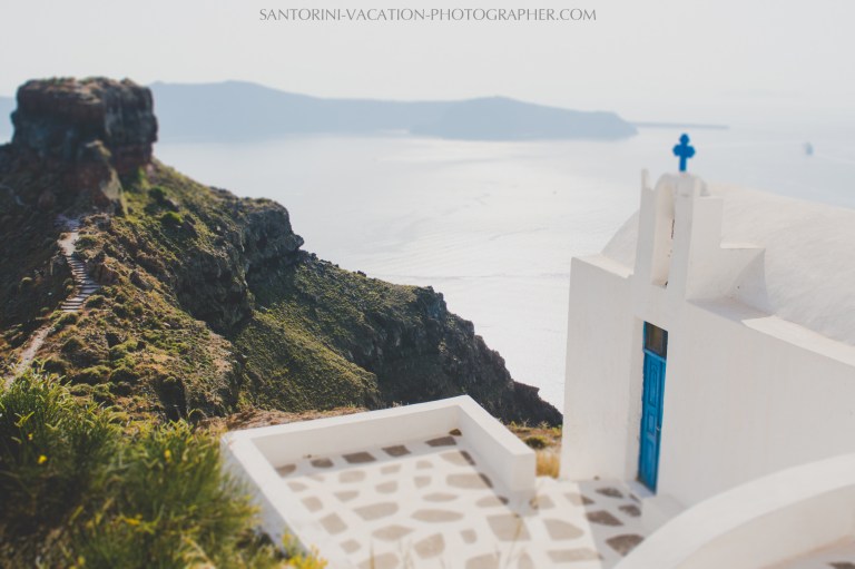 Photo-shoot-location-Santorini-photographer-Anna-Sulte-3