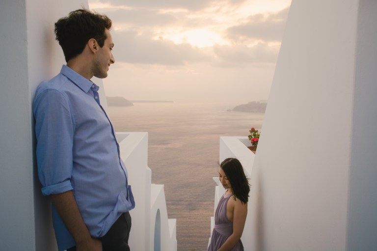 Santorini-photo-session-greece-engagement-shoot-love-story-006