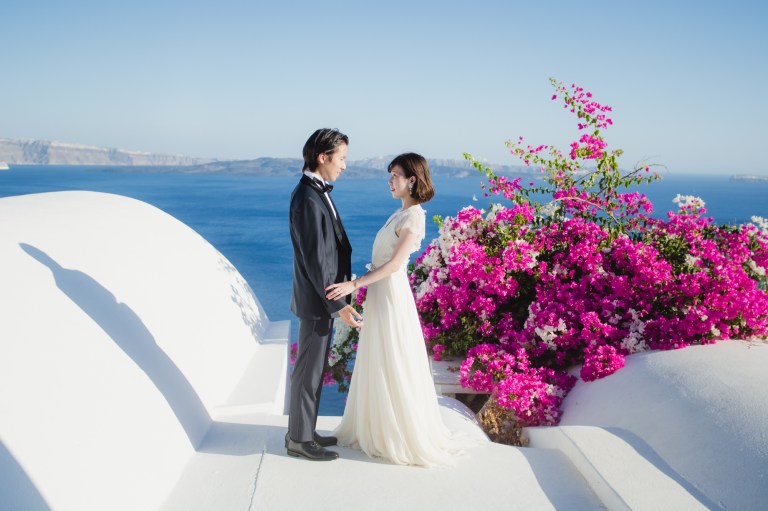 natural-light-bride-santorini-post-wedding-session-oia-001