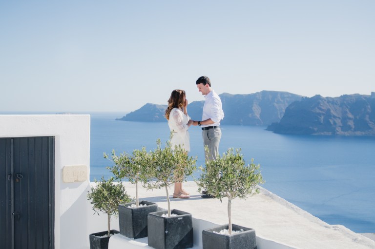 proposal-santorini-destination-surprise-oia-thira-photo-shoot-001