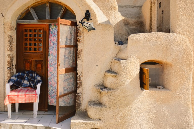 akrotiri-santorini-village-destination-trip-vacation-photographer-002