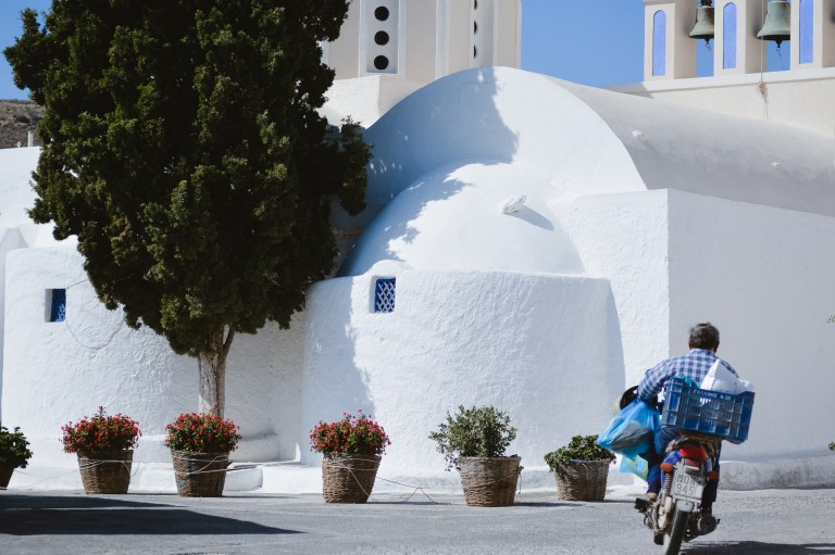 akrotiri-santorini-village-destination-trip-vacation-photographer-006