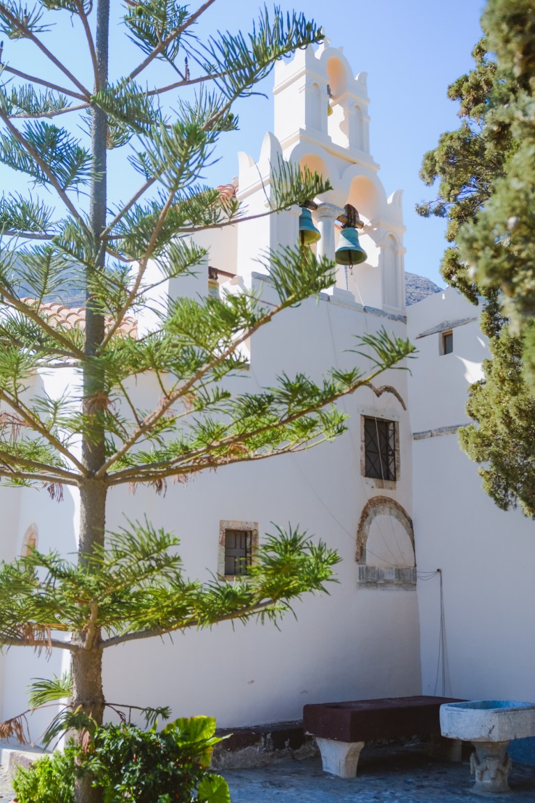 panagia-episkopi-santorini-mesa-gonia-village-explore-find009