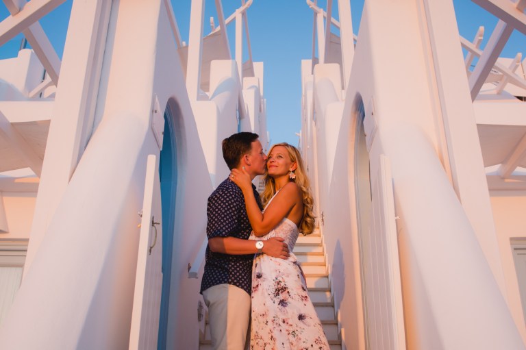 santorini-destination-photo-session-vacation-post-wedding-006