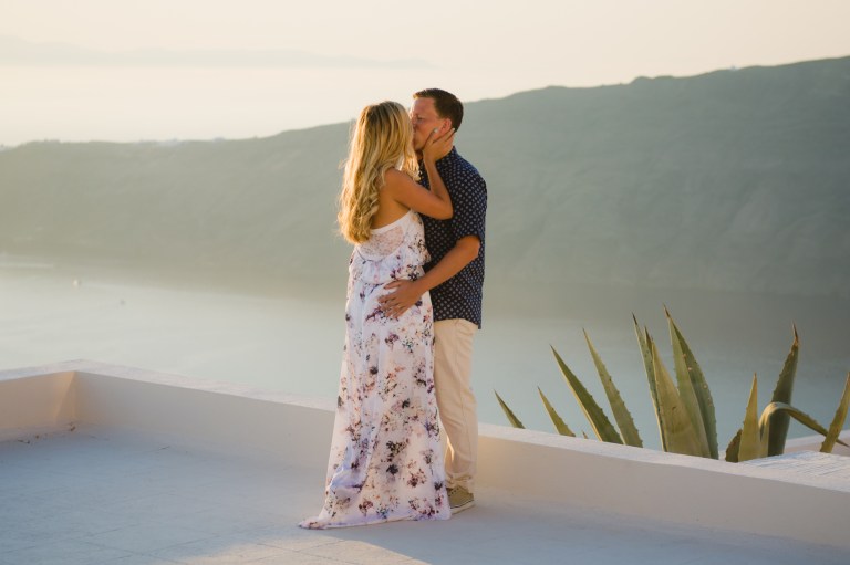 santorini-elopement-sunset-couples-photo-session-001