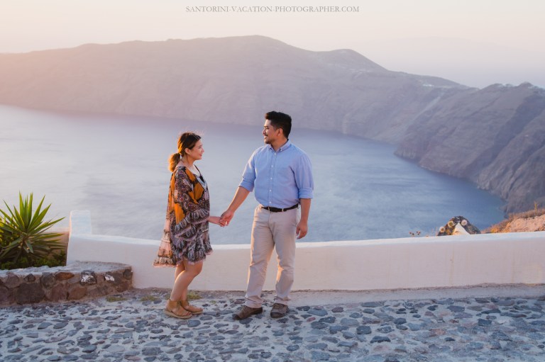 engagement-in-santorini-photo-shoot-surprise-proposal-005