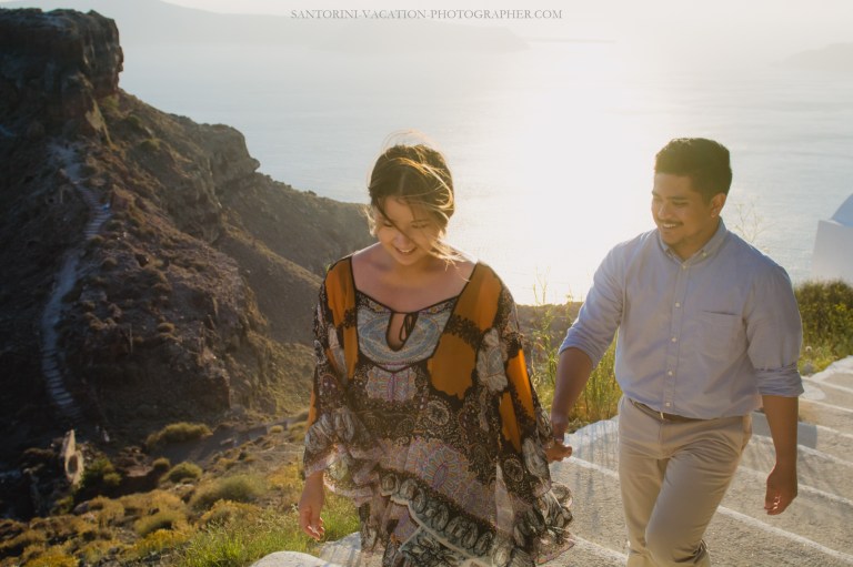 intimate-proposal-moments-in-santorini-imerovigli-006