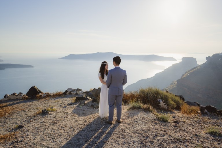 Photo-session-Santorini-engagement-love-story-004