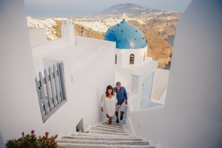 Santorini-fun-photo-shoot-what-to-do-001