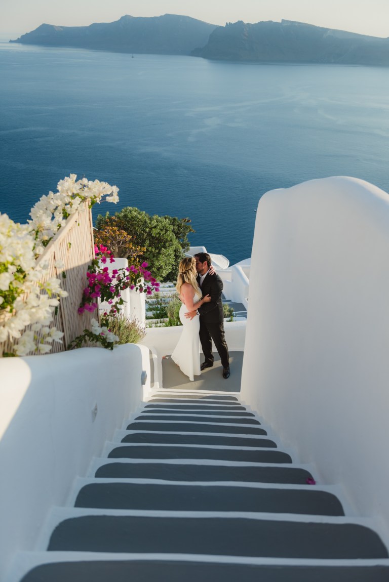 Santorini-fun-photo-shoot-what-to-do-002