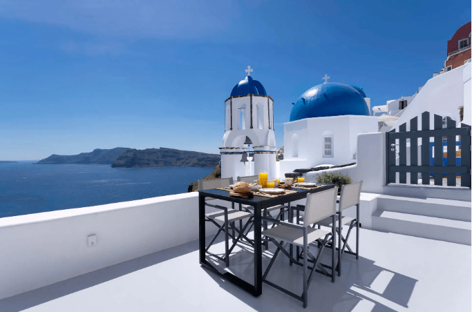 Sabia Cave House in Oia